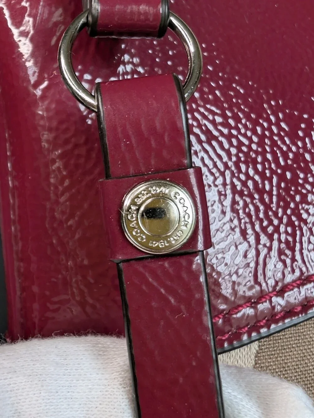 Coach Laura Signature Tote F18335 -Berry - Picture 9 of 14